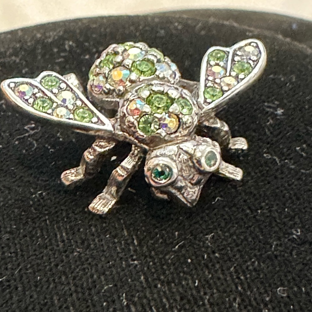 Joan Rivers Crystal Bee Brooch